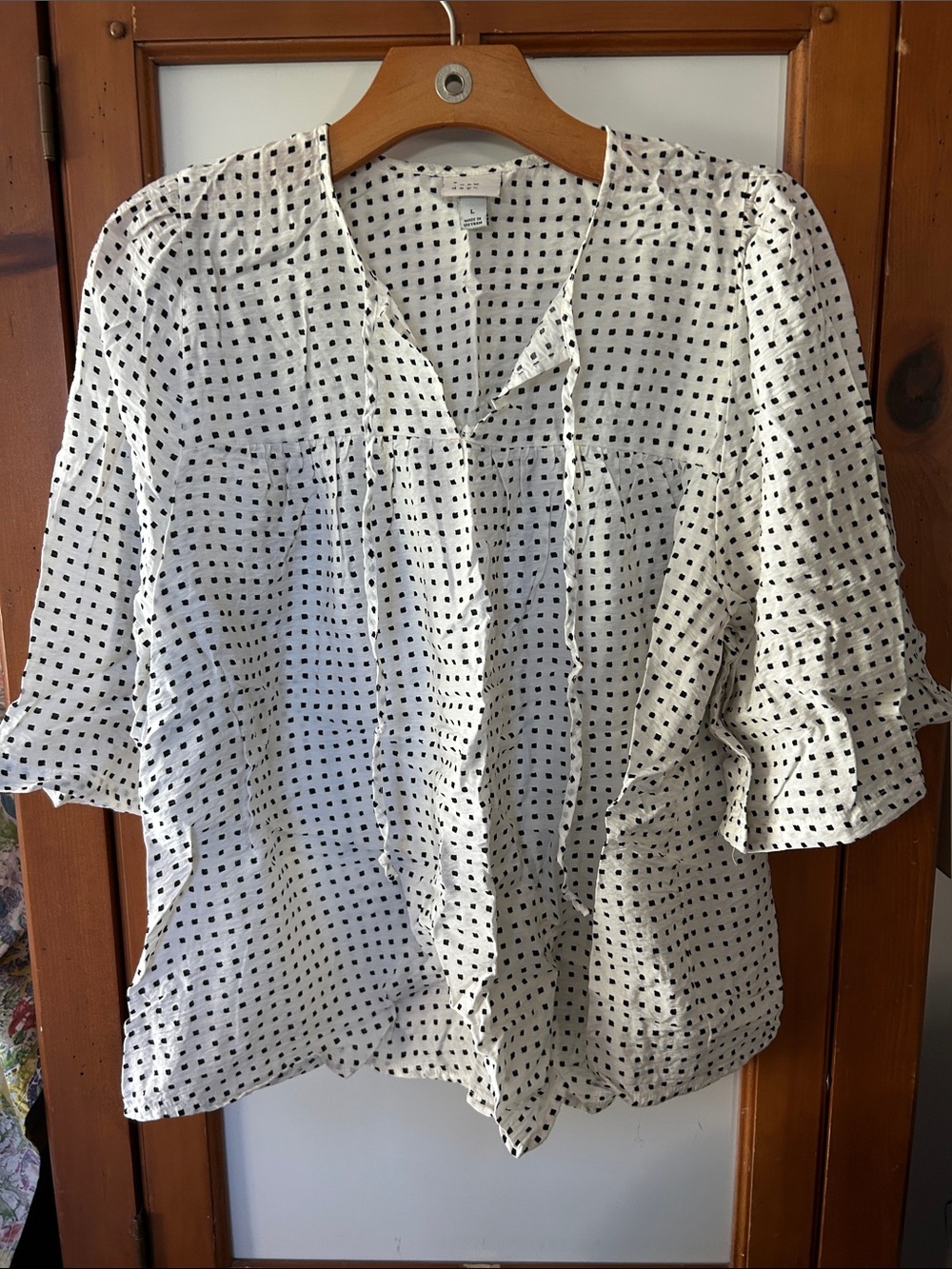 A new day Lightweight White Polka Dot V-Neck Women's Top - Picture 1 of 5